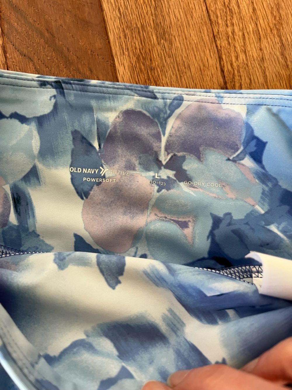 Two Old Navy Active Skorts in L (10-12) - Picture 3 of 8